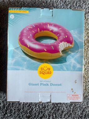 Sun Squad Inflatable Pink Donut Pool Float